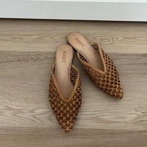 Schutz Badria Point Mules